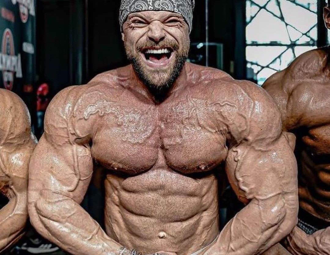 Mike Sommerfeld está mais seco do que nunca - Confira seu físico atual