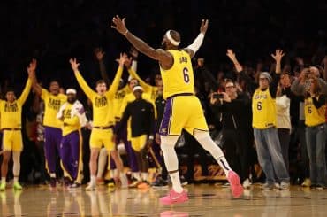 Mesmo com recorde, brasileiro é maior que Lebron James como maior pontuador da história