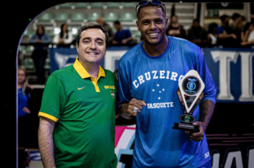 [Entrevista] MVP do Brasileirão, Zé Carlos explica como o Cruzeiro venceu a taça