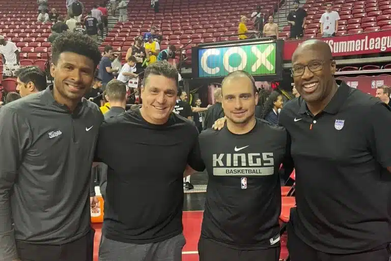 Técnico do São Paulo e do Minas passam por estágio no Sacramento Kings da NBA