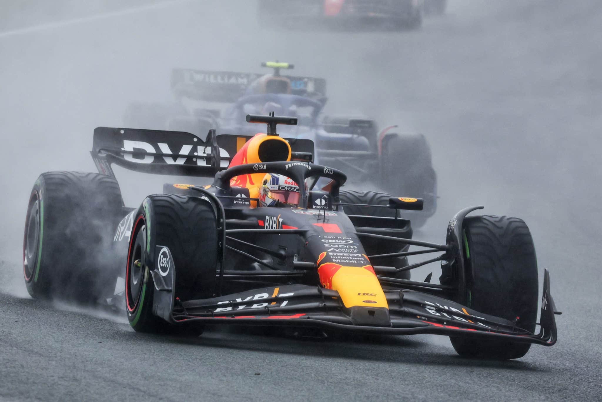 Max na chuva no GP da Holanda - Divulgação/Icon sport