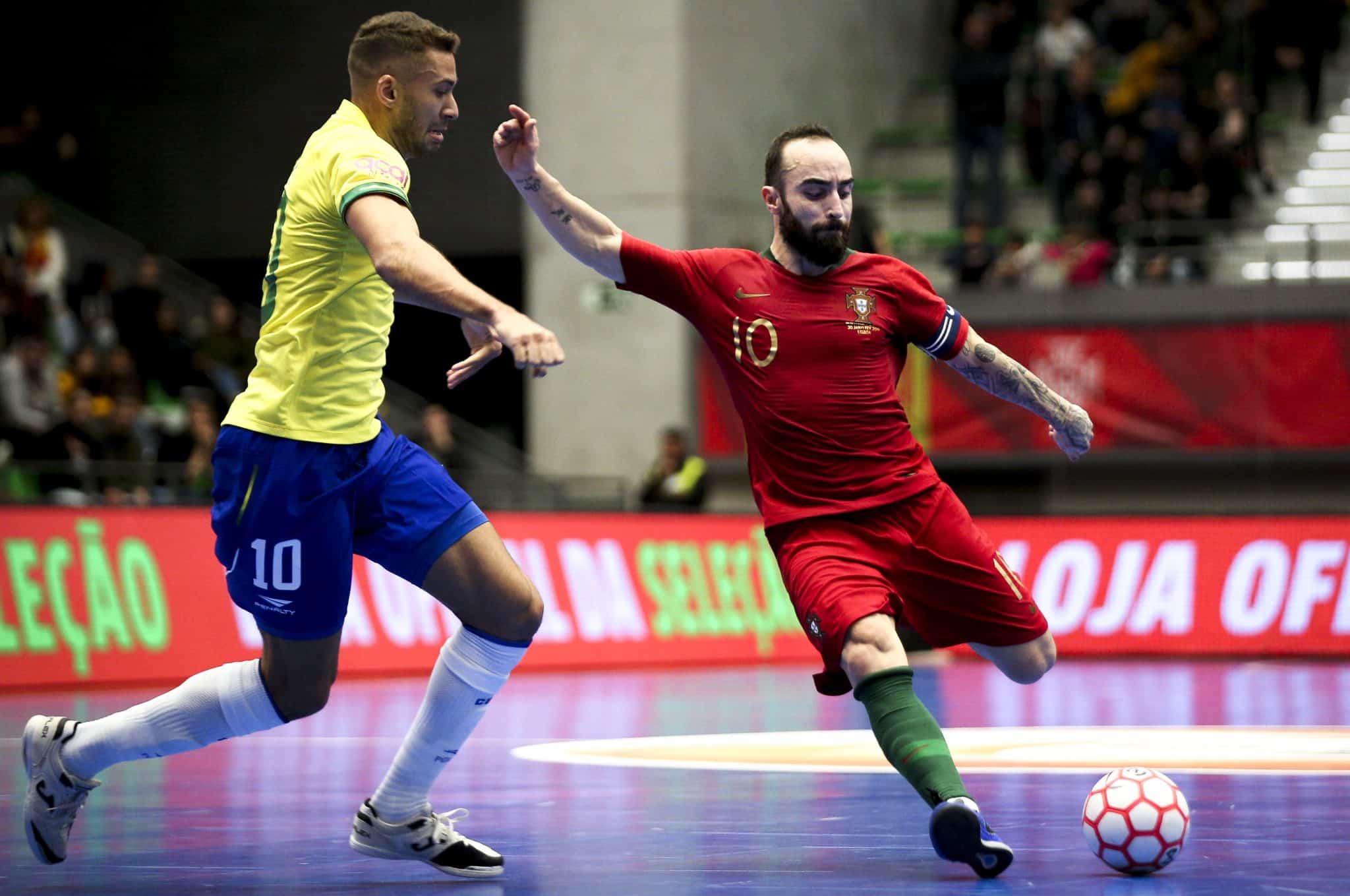 Os 10 melhores jogadores de futsal do mundo na história