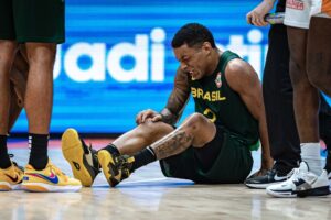 Yago Santos lutou contra uma lesão na perna para ser o MVP da partida entre Costa do Marfim x Brasil