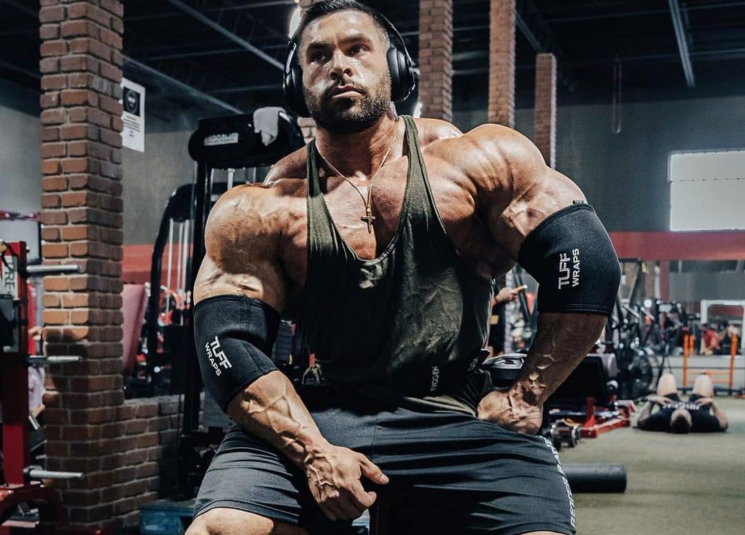 Esse fisiculturista está se tornando um monstro! Entenda tudo e veja seu físico