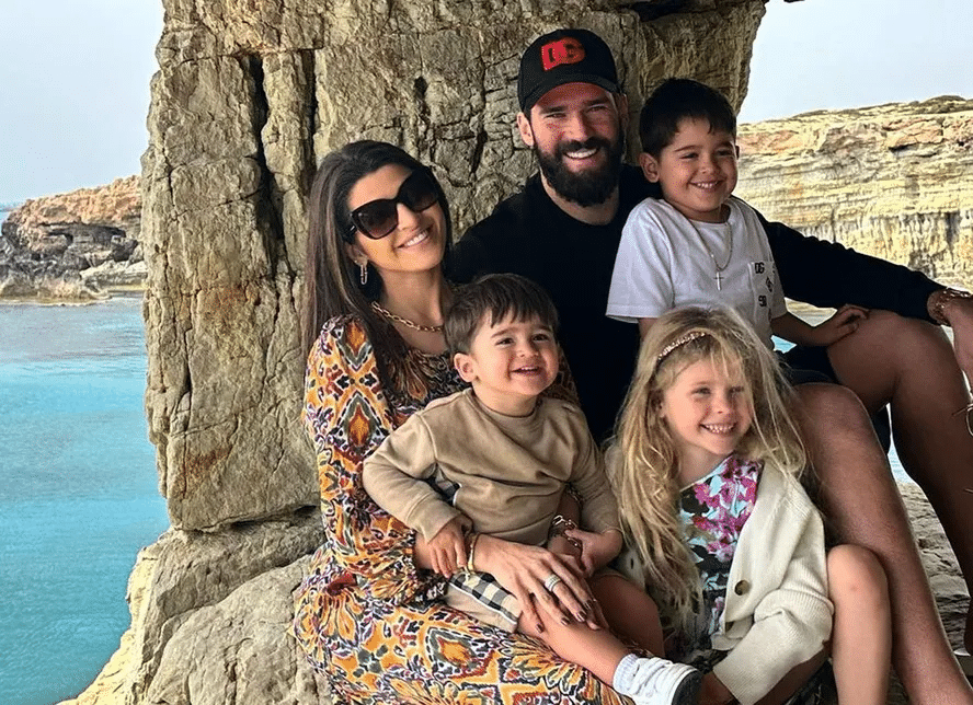 Familia de Alisson Becker