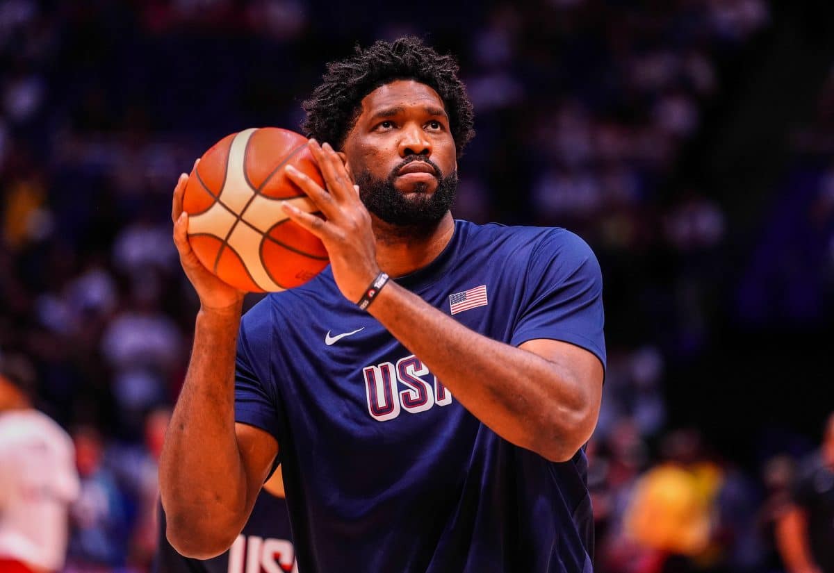 Joel Embiid biografia, números e recordes na NBA