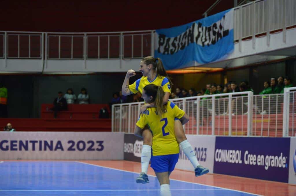 Em campanha massacrante, Brasil bate rival e vence a Copa América feminina