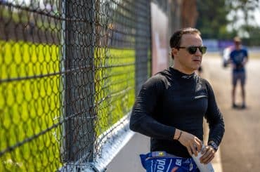 REPAGINADO! Felipe Massa corre na Stock Car com visual totalmente novo