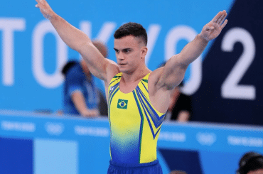 Finalista olímpico, Caio Souza visa recordes na ginástica e tem tática em busca do ouro