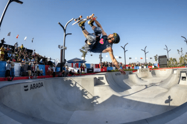 Pedro Barros destrói e lidera brasileiros no Mundial de Skate