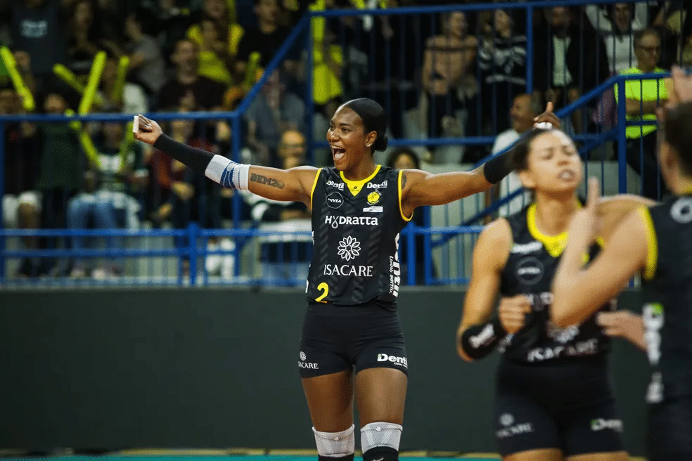 Brayelin Martínez foi eleita a MVP do Sul-Americano de Clubes de Vôlei Feminino 2023
