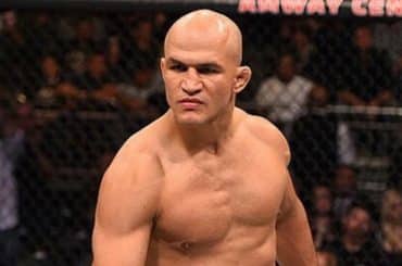 Ex-campeão do UFC, Junior Cigano agora brilha no boxe sem luvas e vai disputar cinturão inédito no Gamebred