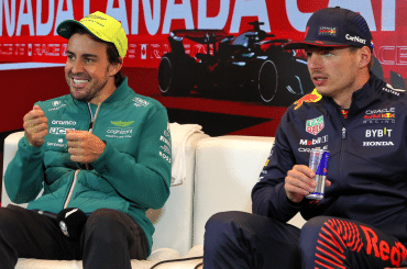 Verstappen jornalista? Campeão mundial rouba a cena em vídeo hilário com Alonso