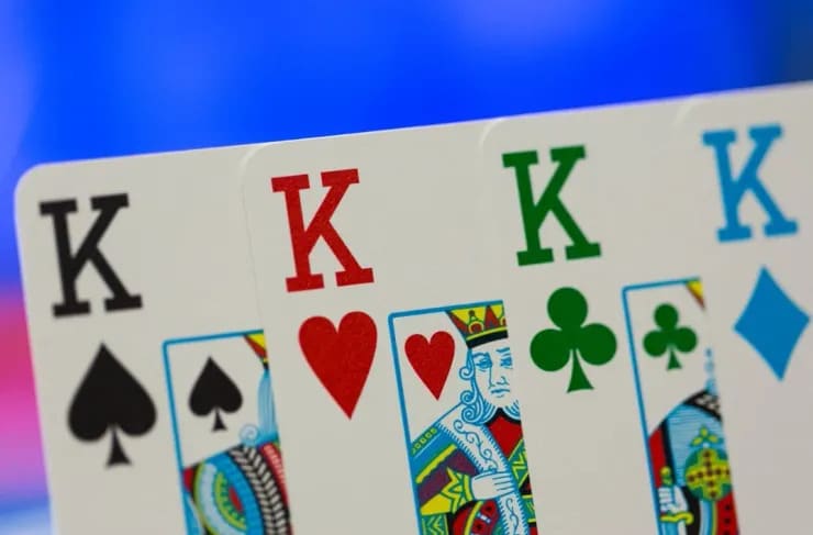 Baralho de 4 cores divide opiniões: o que pensam os jogadores de Poker?