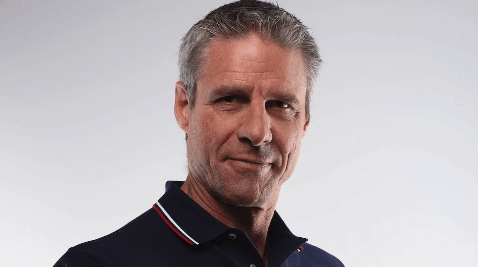 Karch Kiraly é casado e tem dois filhos