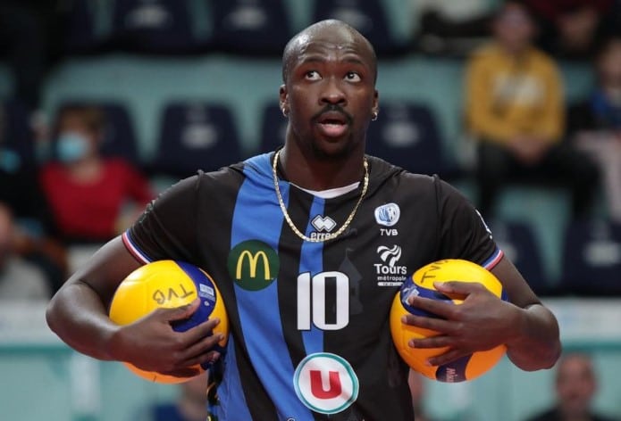 Antes de brilhar no vôlei, Aboubacar Dramé quase foi jogador de futebol
