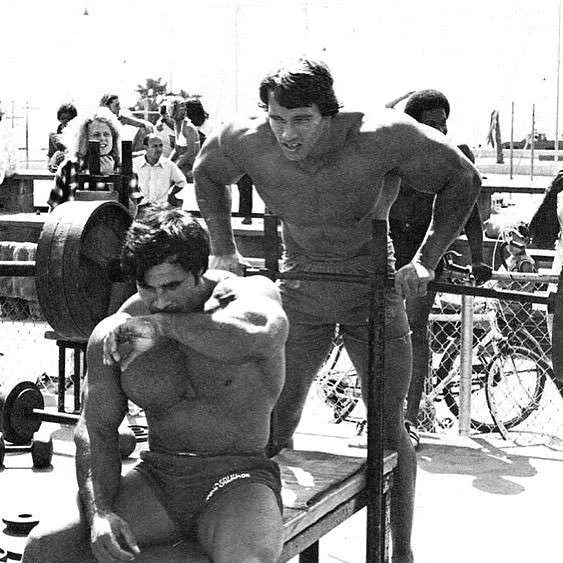 5 campeões do Mr. Olympia que nunca ganharam o troféu Sandow