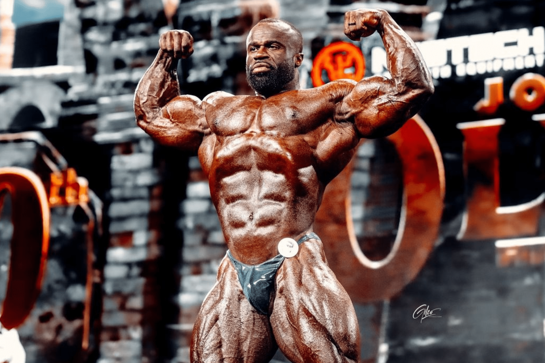 Samson Dauda fala pela primeira vez como campeão do Mr. Olympia 2024